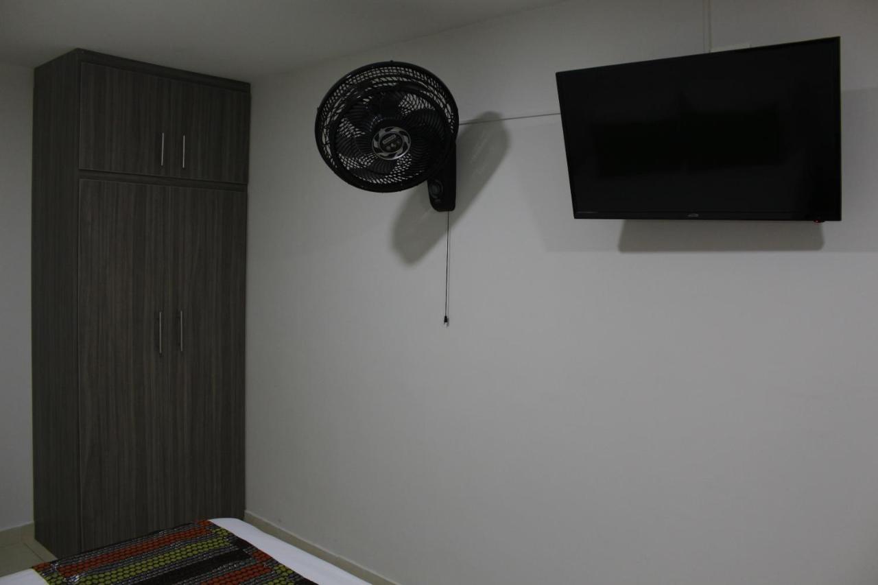 Hotel Pereira 421 Luaran gambar